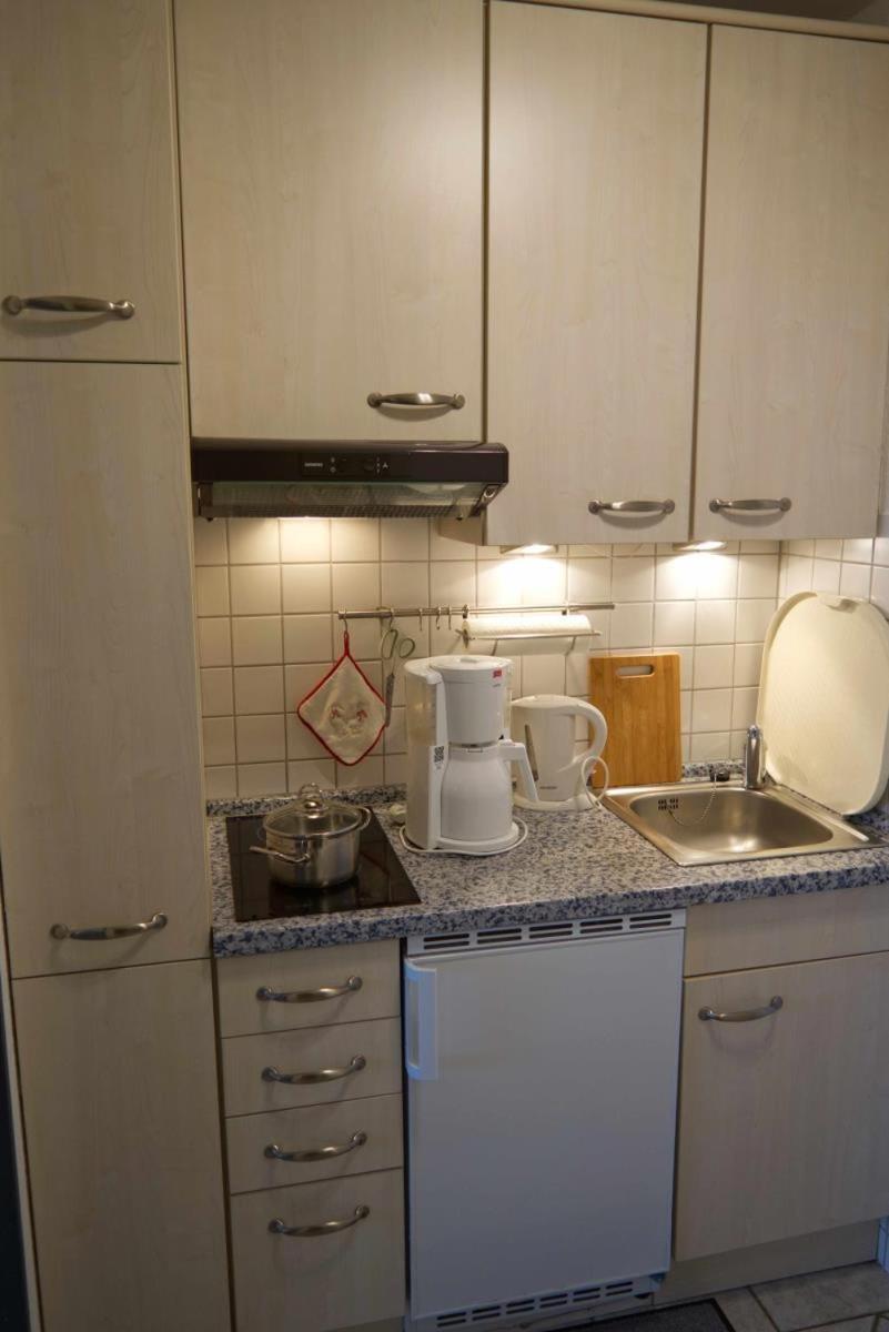 Inselblume 80 - Gemuetliche Ferienwohnung, Blick Auf Die Fehmarnsundbruecke Burgtiefe auf Fehmarn Bagian luar foto