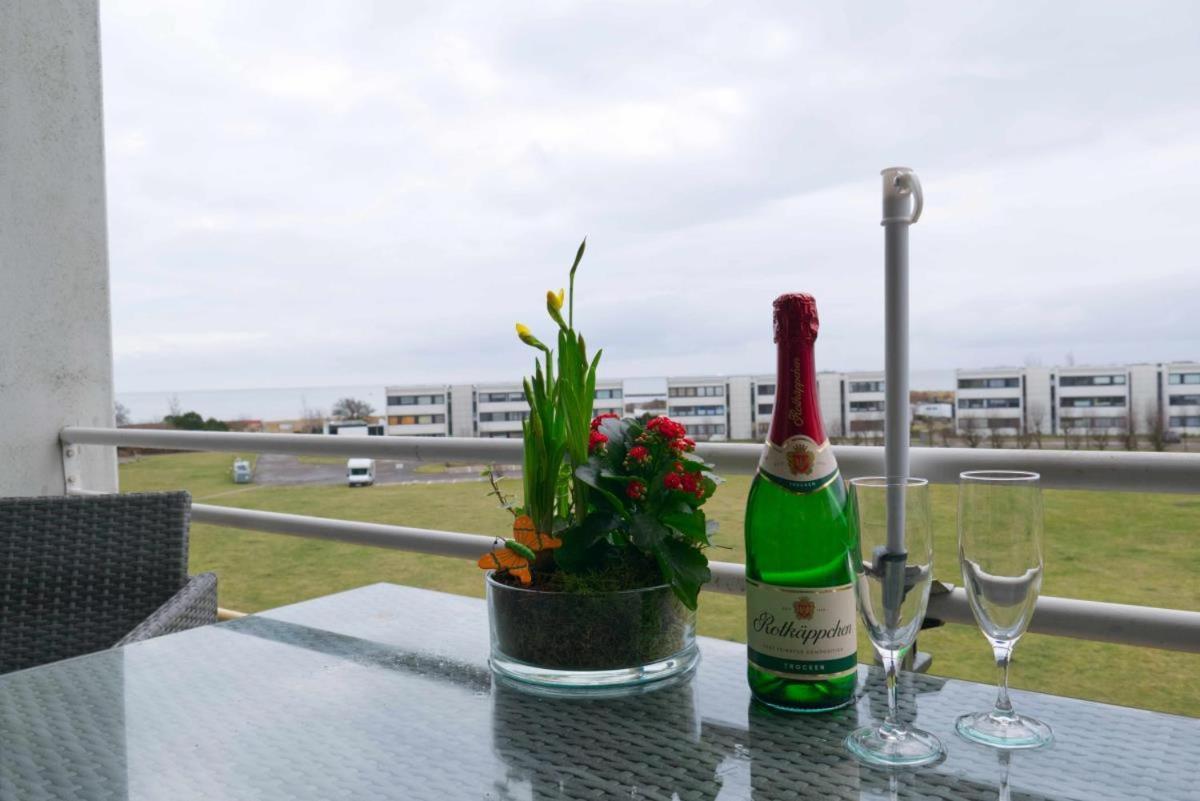 Inselblume 80 - Gemuetliche Ferienwohnung, Blick Auf Die Fehmarnsundbruecke Burgtiefe auf Fehmarn Bagian luar foto