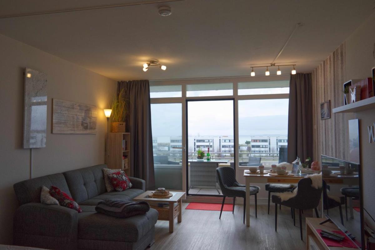 Inselblume 80 - Gemuetliche Ferienwohnung, Blick Auf Die Fehmarnsundbruecke Burgtiefe auf Fehmarn Bagian luar foto